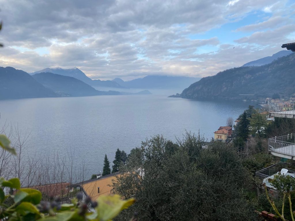 Terra,lago,cielo